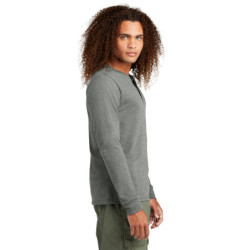District Perfect Tri Long Sleeve Henley DT145
