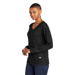 OGIO Ladies Luuma Flex Long Sleeve V-Neck LOG825